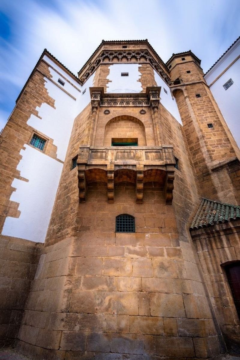 Tour from Casablanca to Chefchaouen, Volubilis & Fes (4)